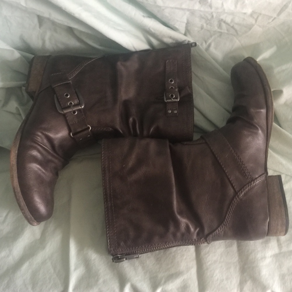 Carlos Santana Zipper Boots - Picture 3 of 8